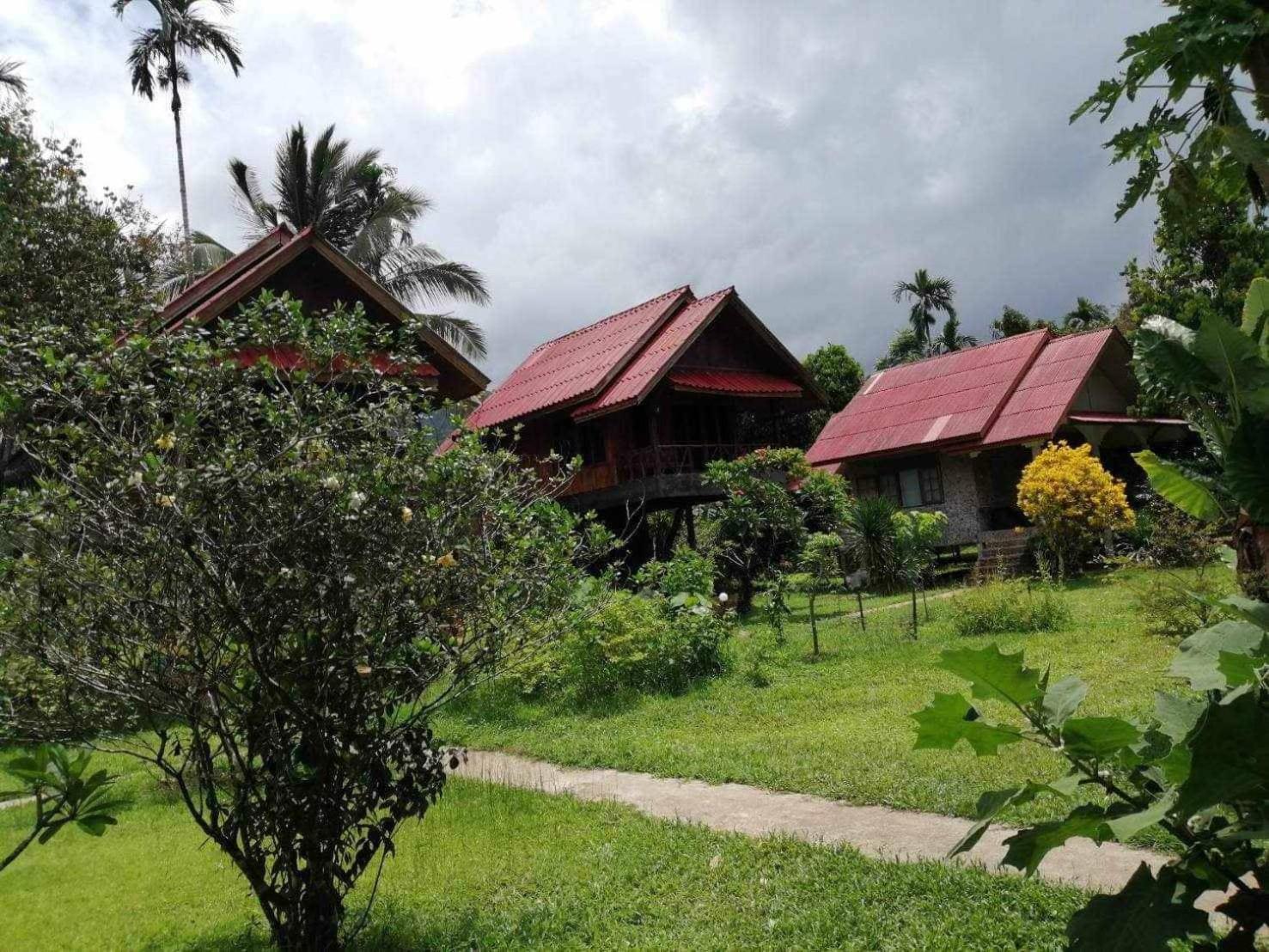 Bamboo House Hotel Khao Sok National Park Luaran gambar