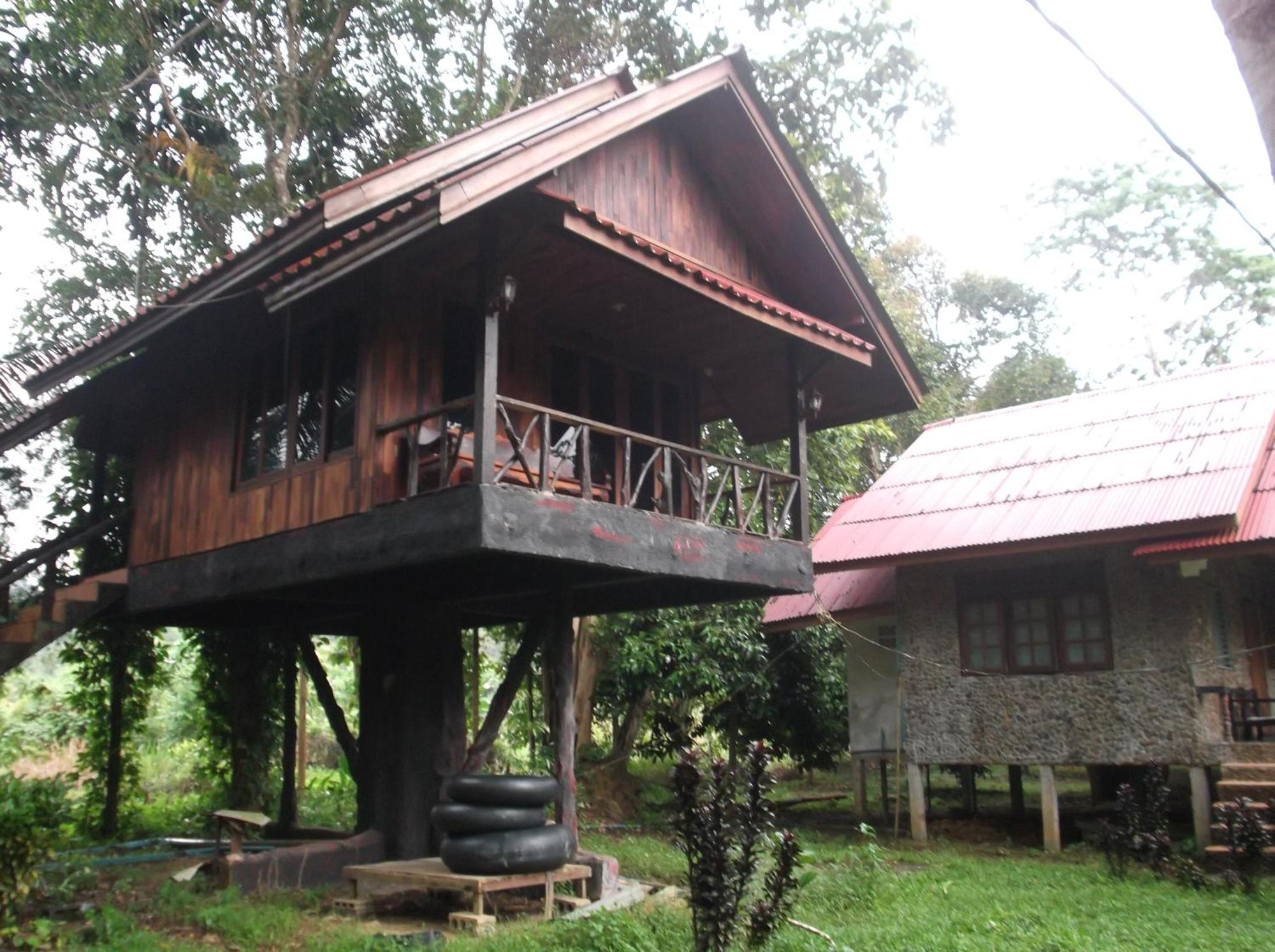 Bamboo House Hotel Khao Sok National Park Luaran gambar